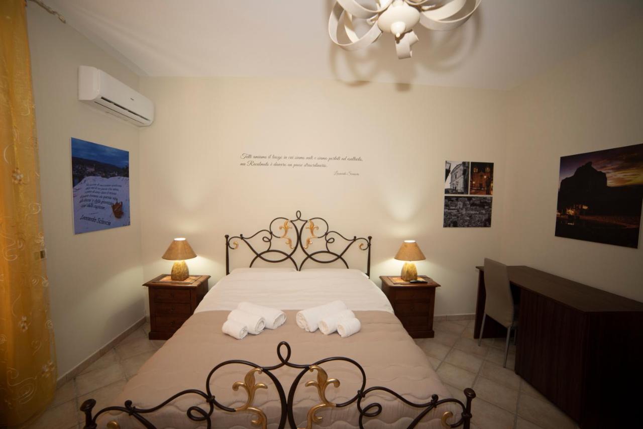 B&B La Terrazza Degli Scrittori Racalmuto Zewnętrze zdjęcie